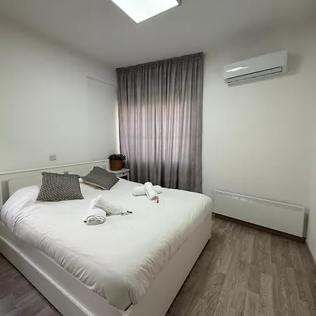 Stylish 2br In Center Of * Limasol
