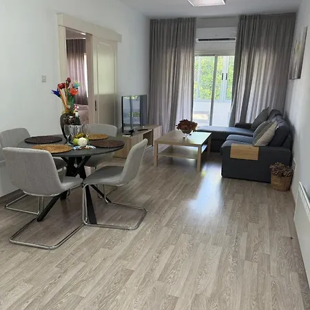 Daire Stylish 2br In Center Of