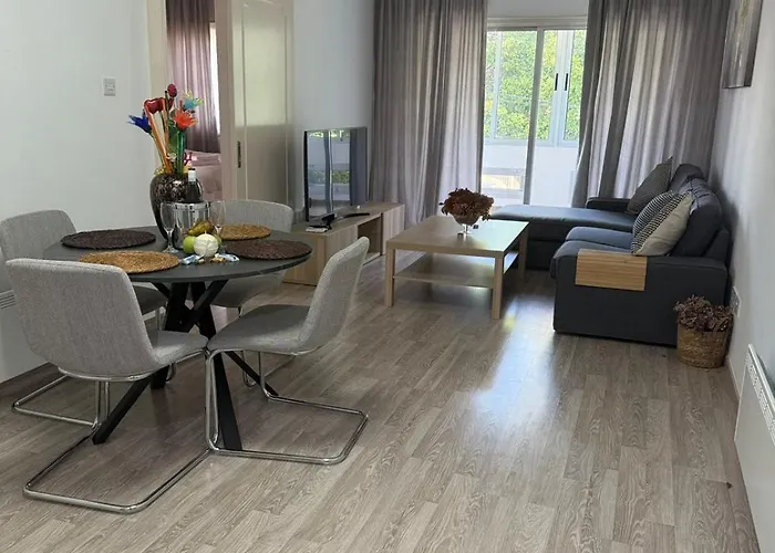 アパート Stylish 2br In Center Of